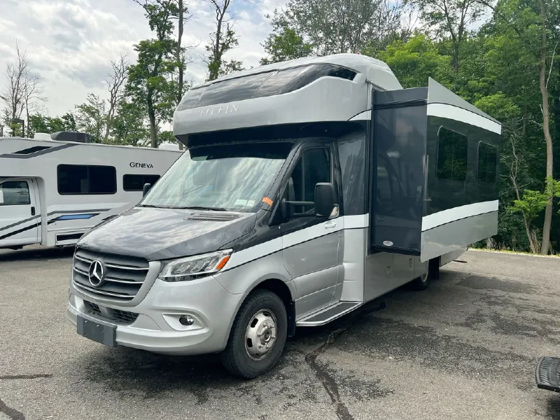 2020 Tiffin Motorhomes WARFARER 25RW