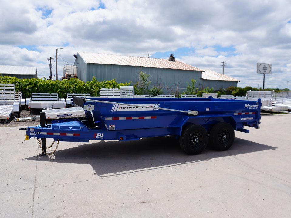 2027 PJ Trailers DT1 83"x16ft in East Bethel, MN