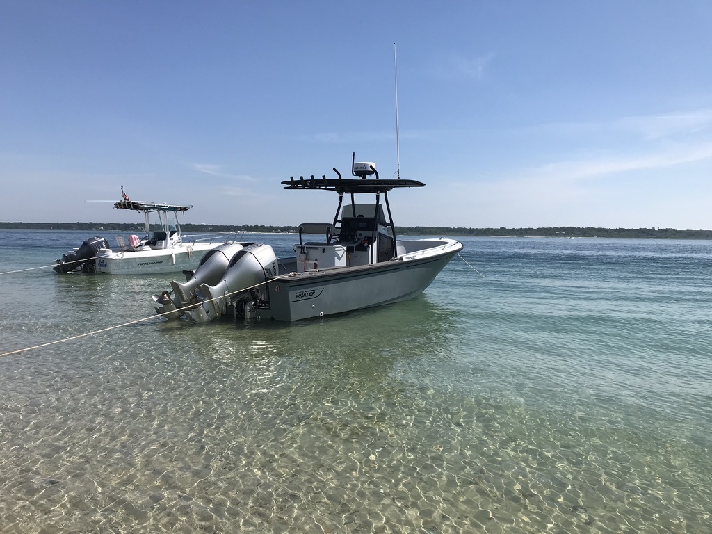 1998 Boston Whaler JUSTICE CC in west barnstable MA