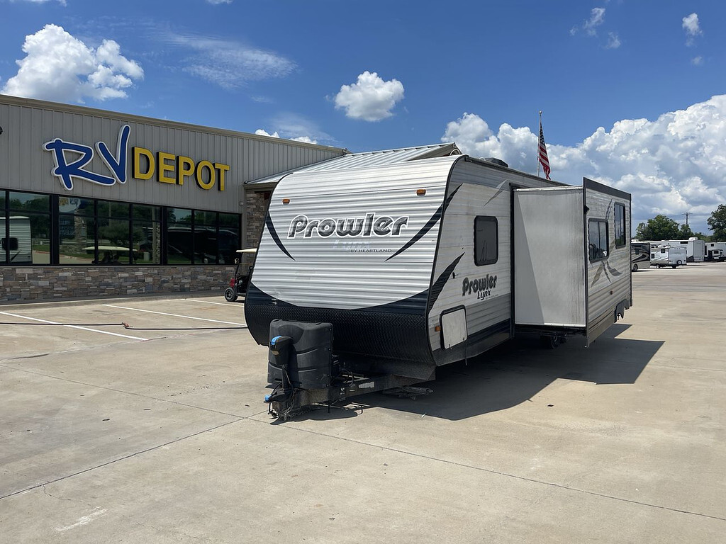 2016 Heartland PROWLER 30LX in cleburne TX