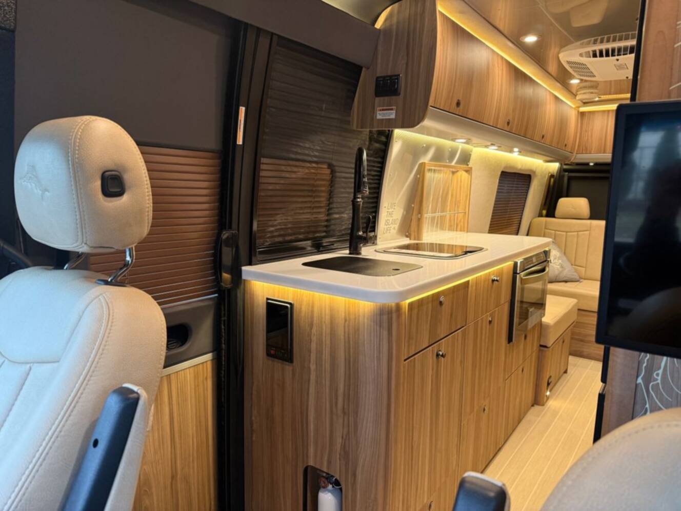 A photo of this 2023 Airstream Tommy Bahama Interstate 24GT