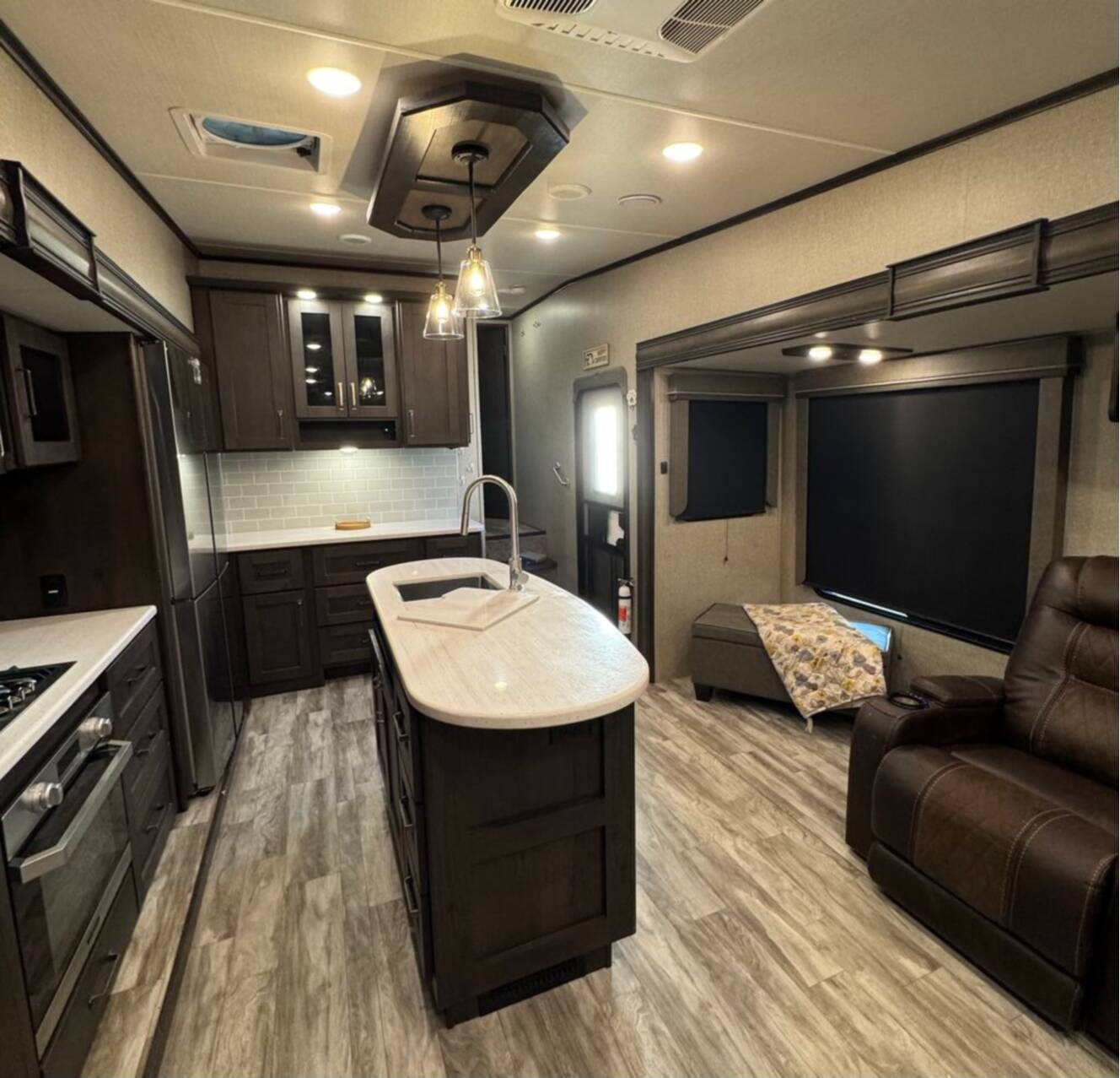 A photo of this 2022 Grand Design Reflection 337RLS