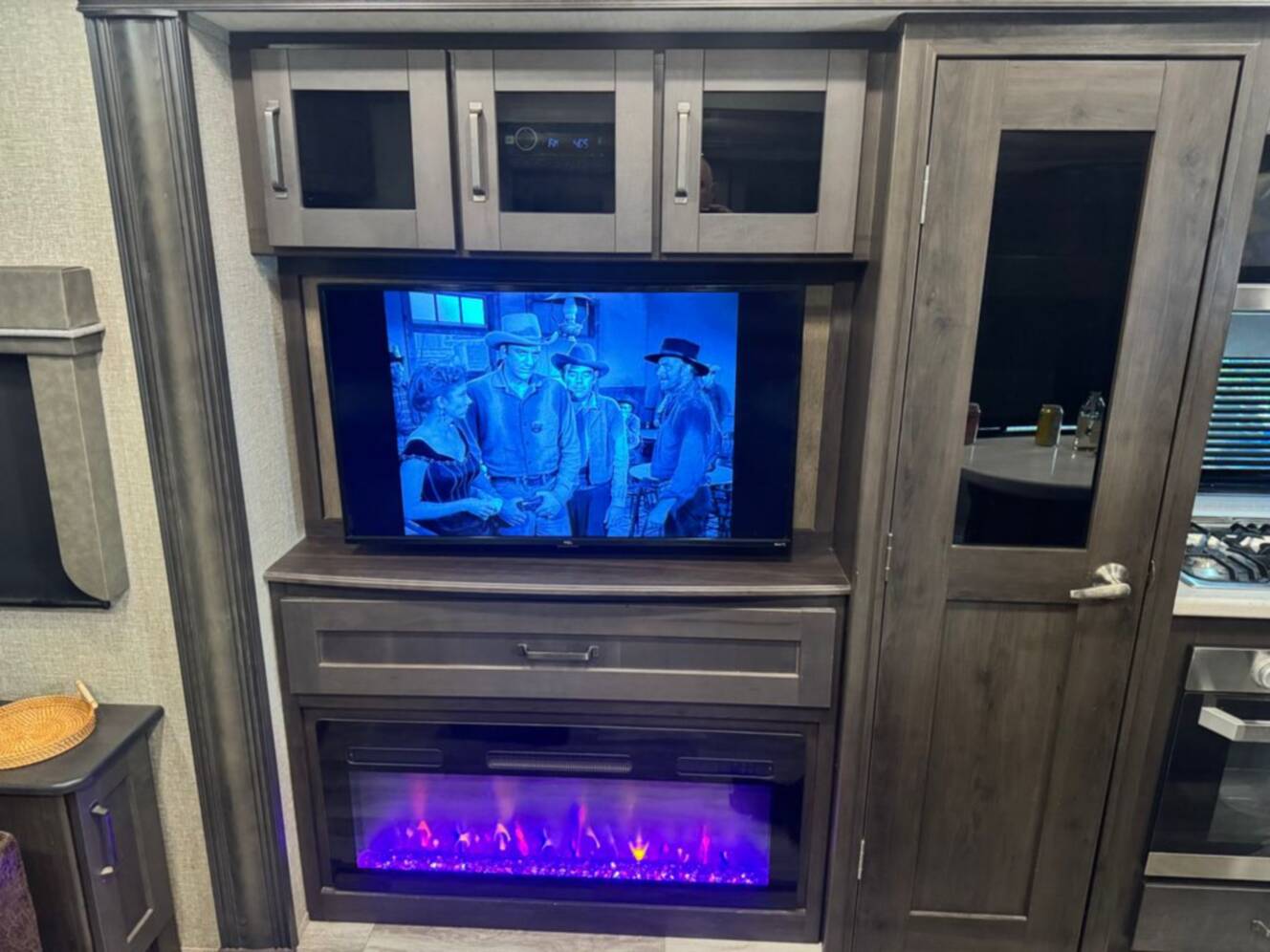 A photo of this 2022 Grand Design Reflection 337RLS