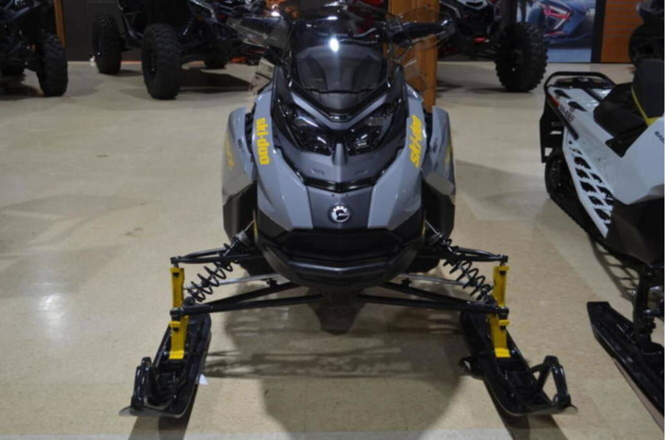 A photo of this 2026 Ski-Doo MXZ Adrenaline 850 E-TEC 137_Grey