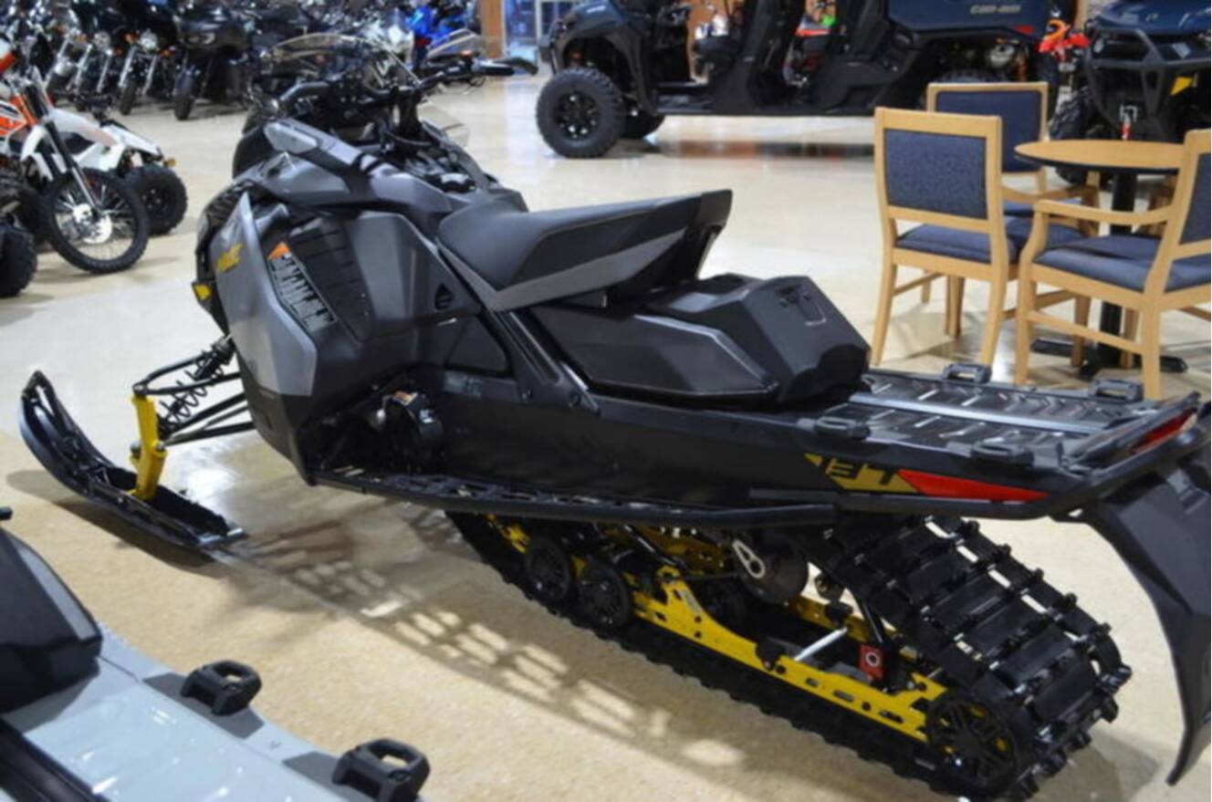 A photo of this 2026 Ski-Doo MXZ Adrenaline 850 E-TEC 137_Grey