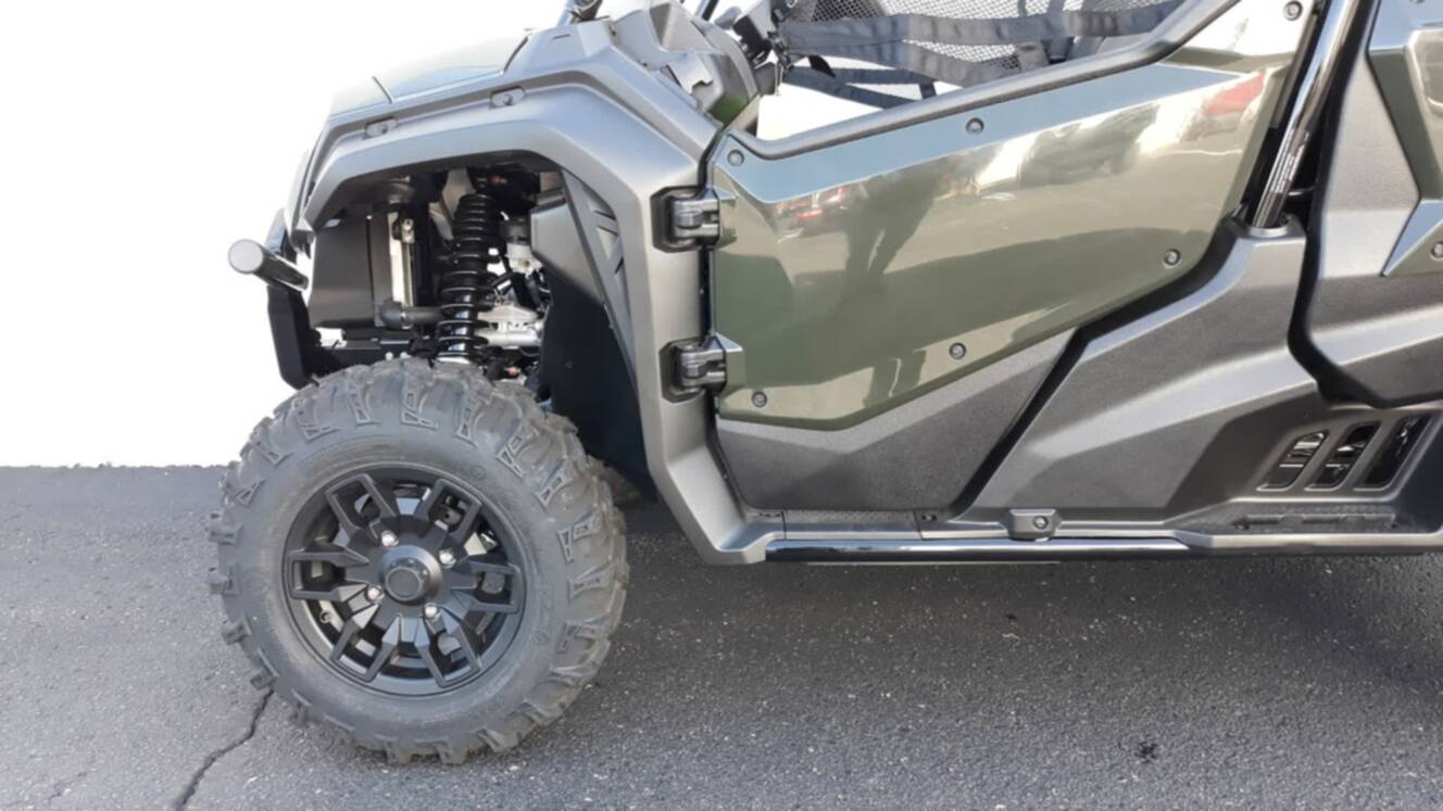 A photo of this 2025 Honda Pioneer 1000-5 Deluxe