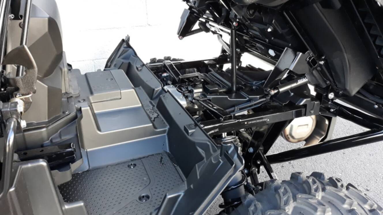 A photo of this 2025 Honda Pioneer 1000-5 Deluxe