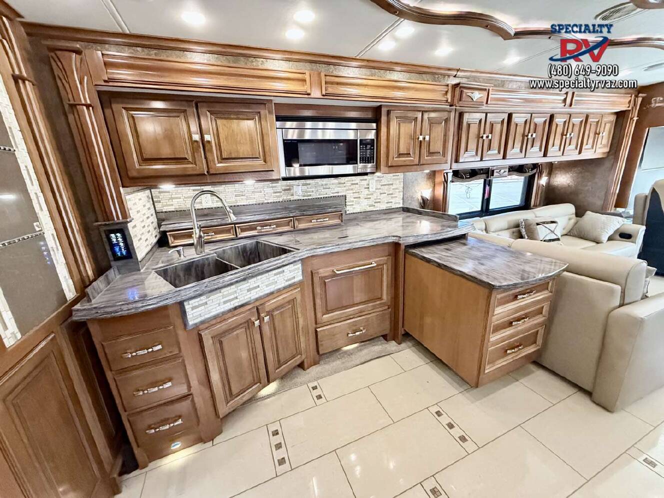 A photo of this 2015 Tiffin Motorhomes Allegro Bus 45LP