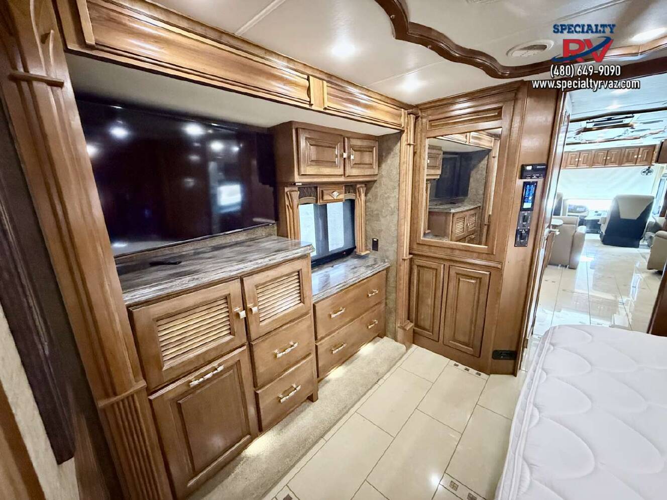 A photo of this 2015 Tiffin Motorhomes Allegro Bus 45LP