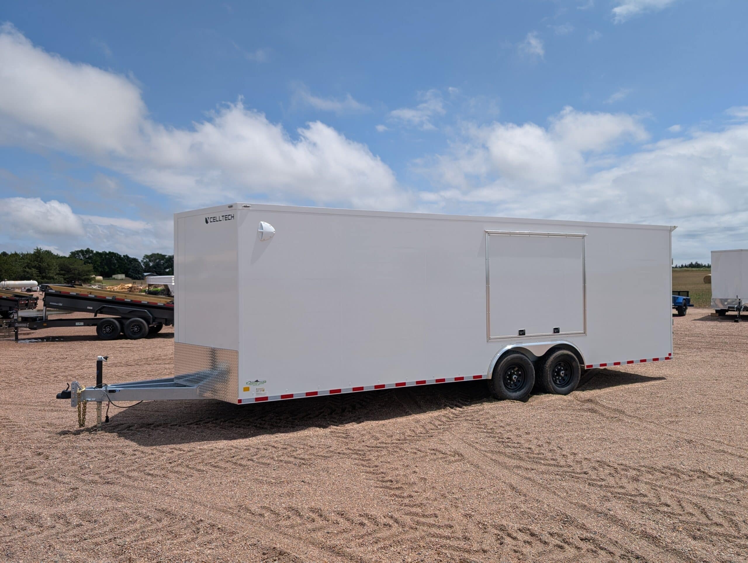 2026 celltech 8524 in Madrid, NE
