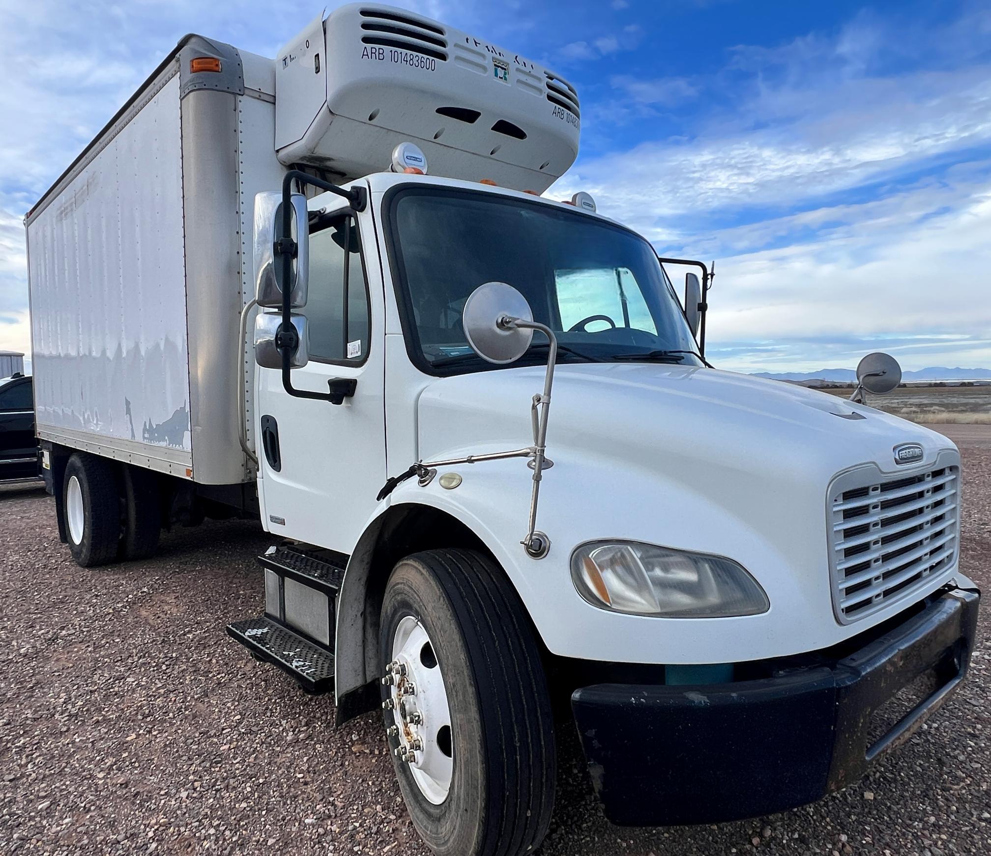 2010 FREIGHTLINER BUSINESS CLASS M2 106 in Enterprise, UT