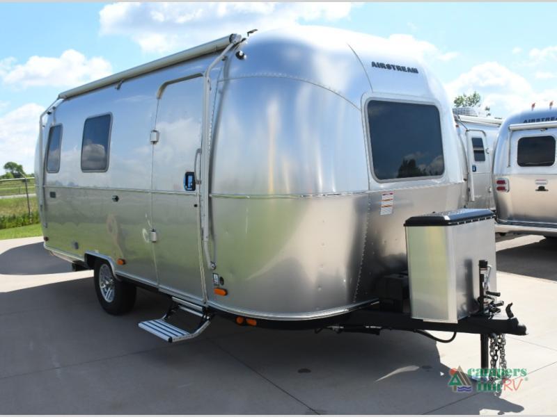 2026 Airstream World Traveler 22RB in ramsey MN