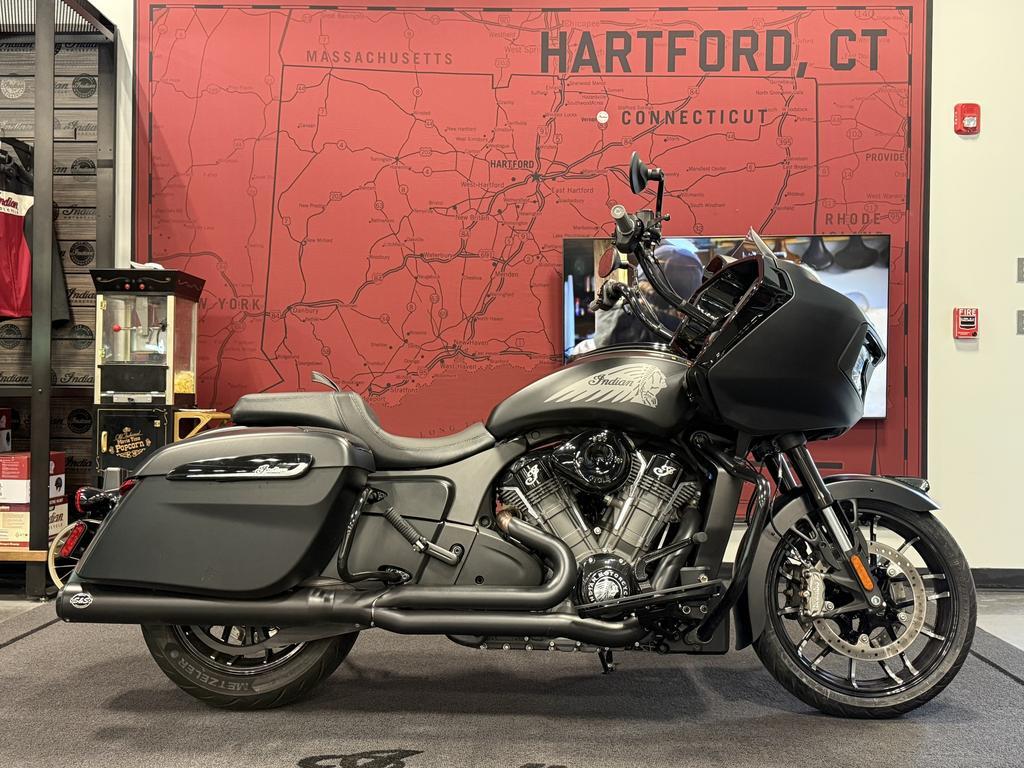 2026 Indian Motorcycle CHALLENGER 112 Dark Horse® with PowerBand Audio DARK HORSE in Vernon, CT
