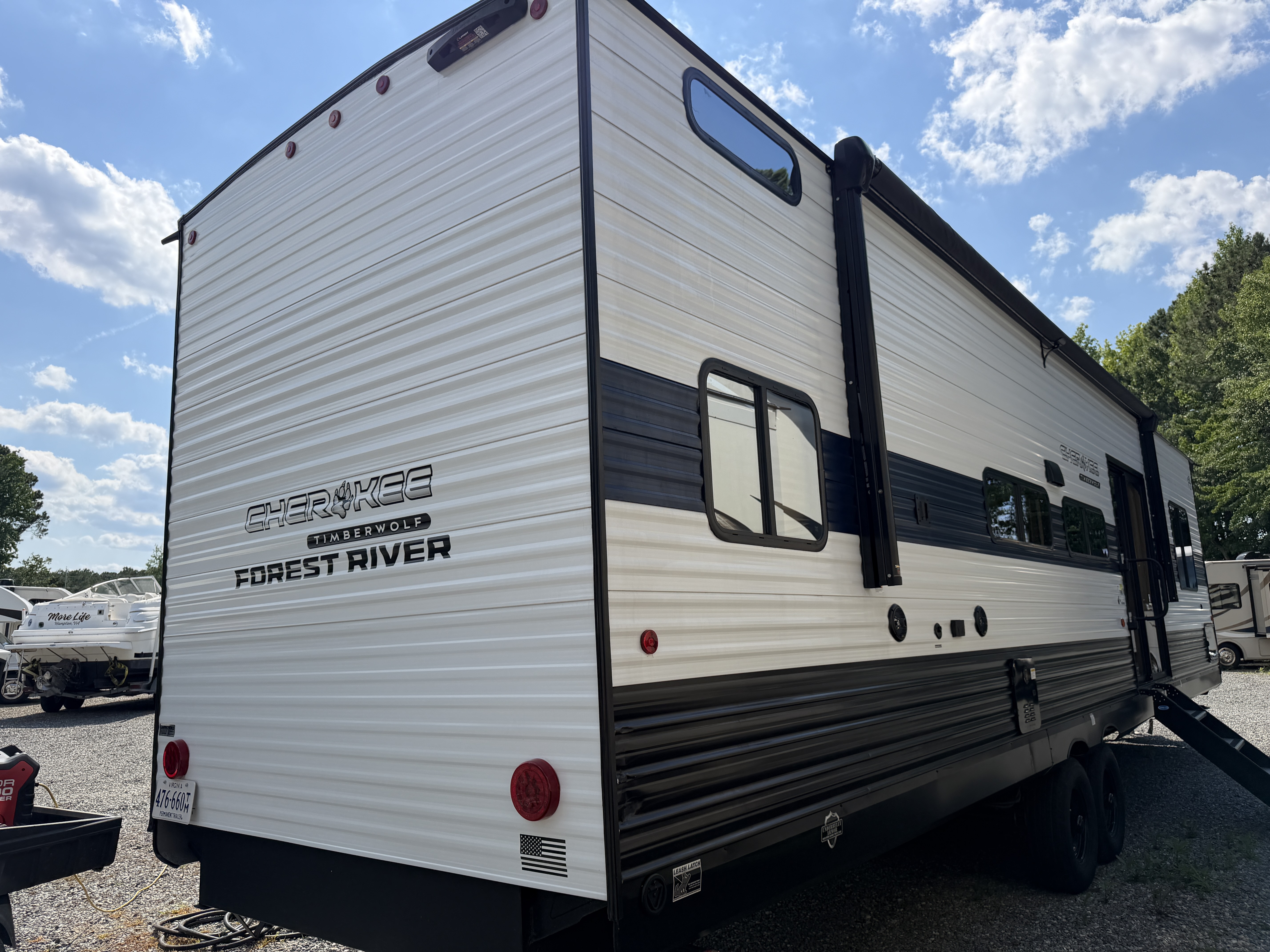 2025 Forest River Cherokee Timberwolf M-39TN in ashland VA