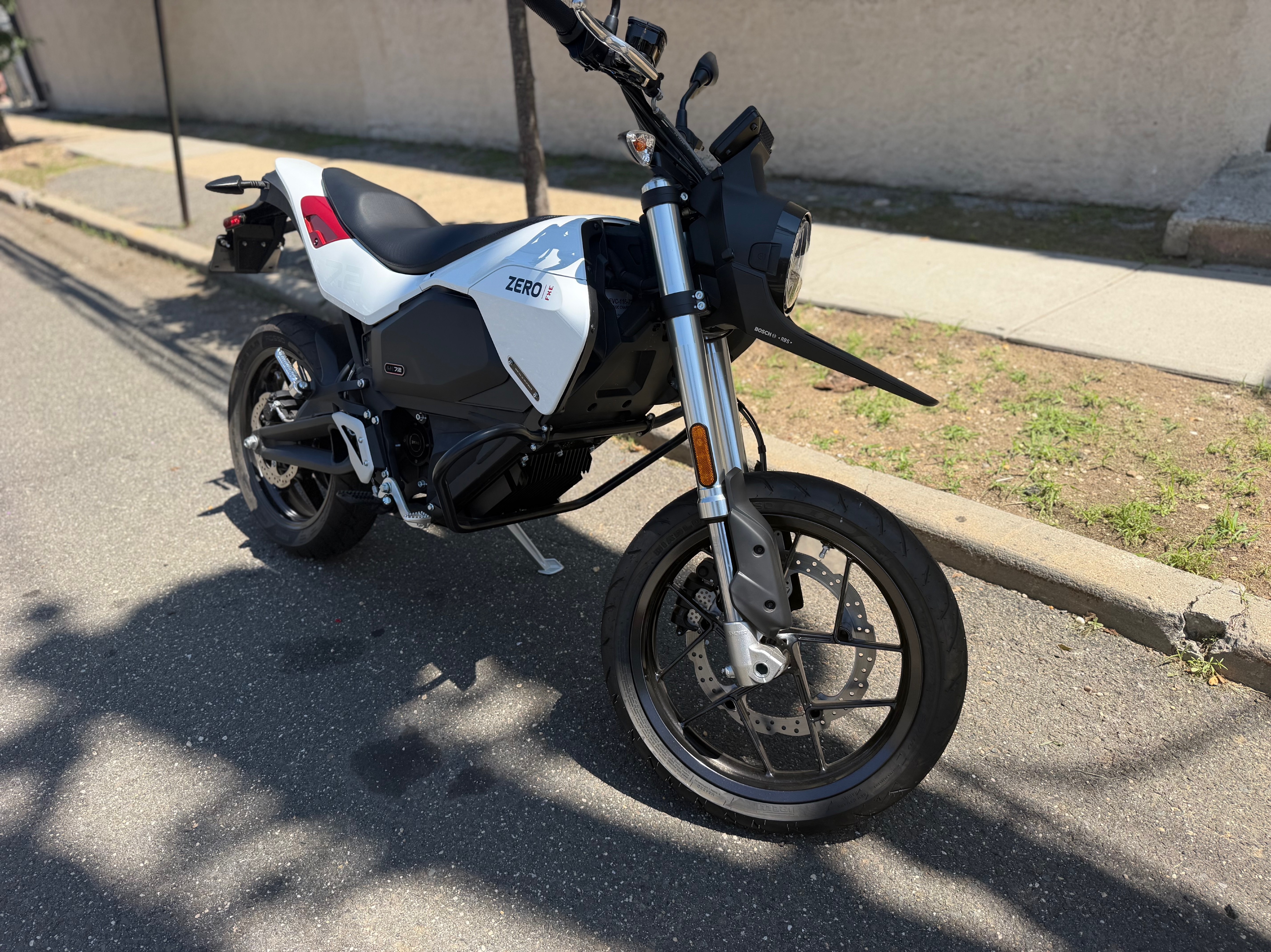 2024 Zero Motorcycles FXE in Mineola, NY