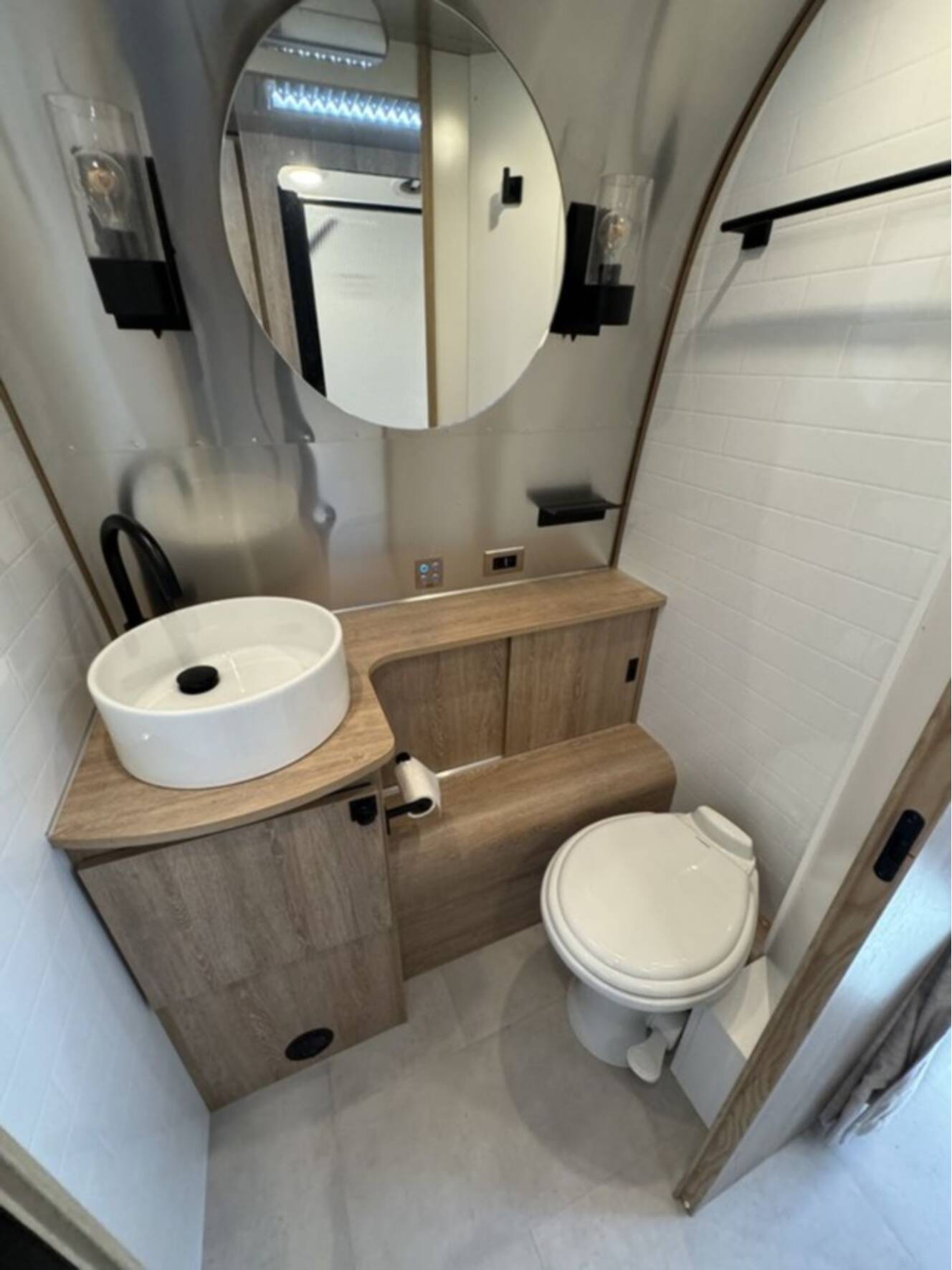 A photo of this 2024 Airstream Pottery Barn