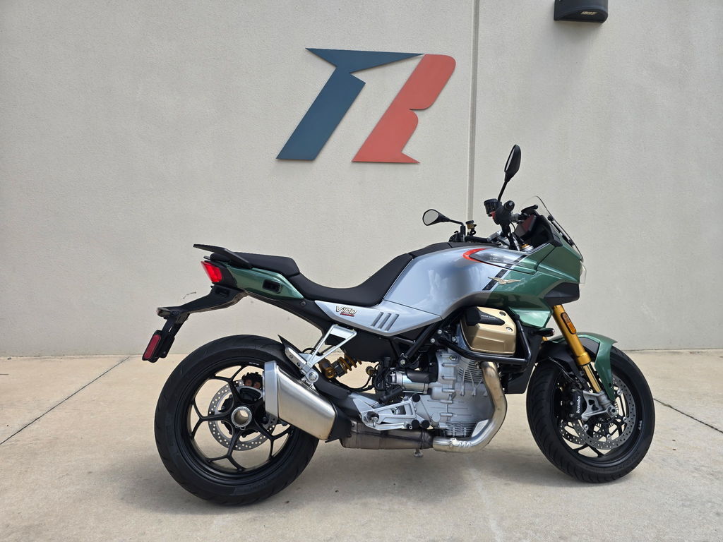 2023 Moto Guzzi V100 Mandello S MANDELLO S in Malabar, FL