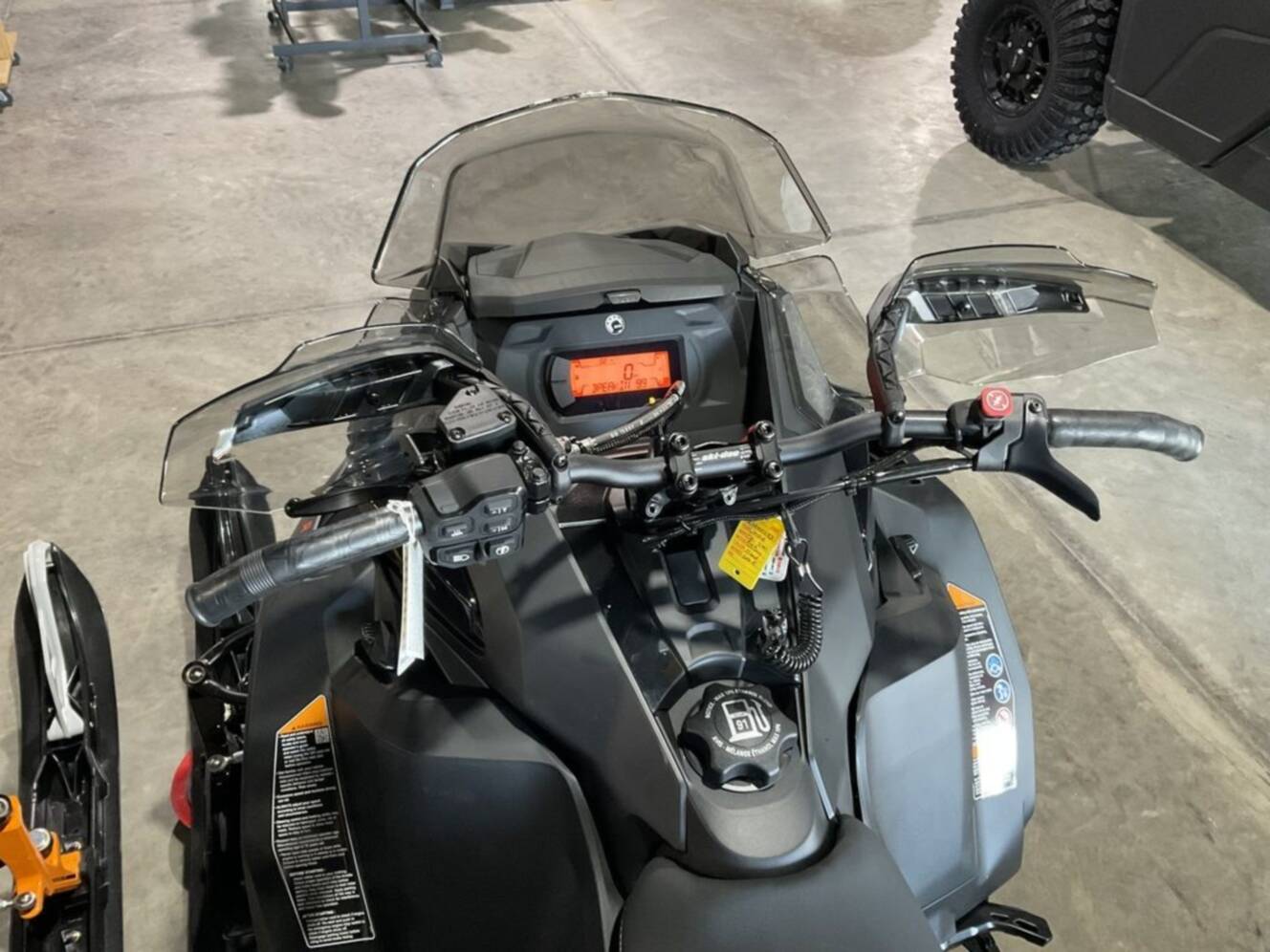 A photo of this 2026 Ski-Doo Backcountry Adrenaline® 600R E-TEC Storm 1.5_Black