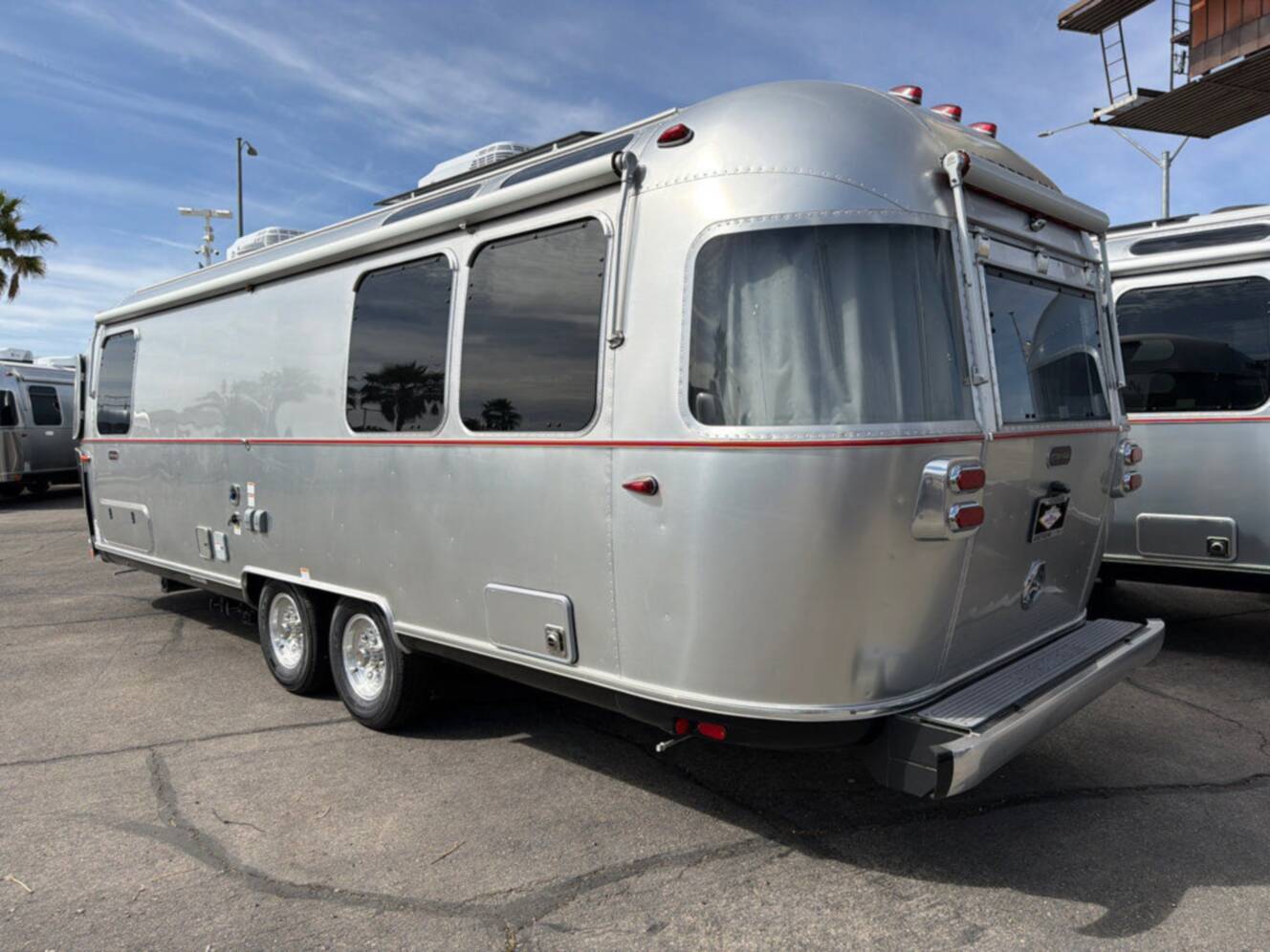 A photo of this 2026 Airstream Stetson 6666's Special Edition 27FB Twin