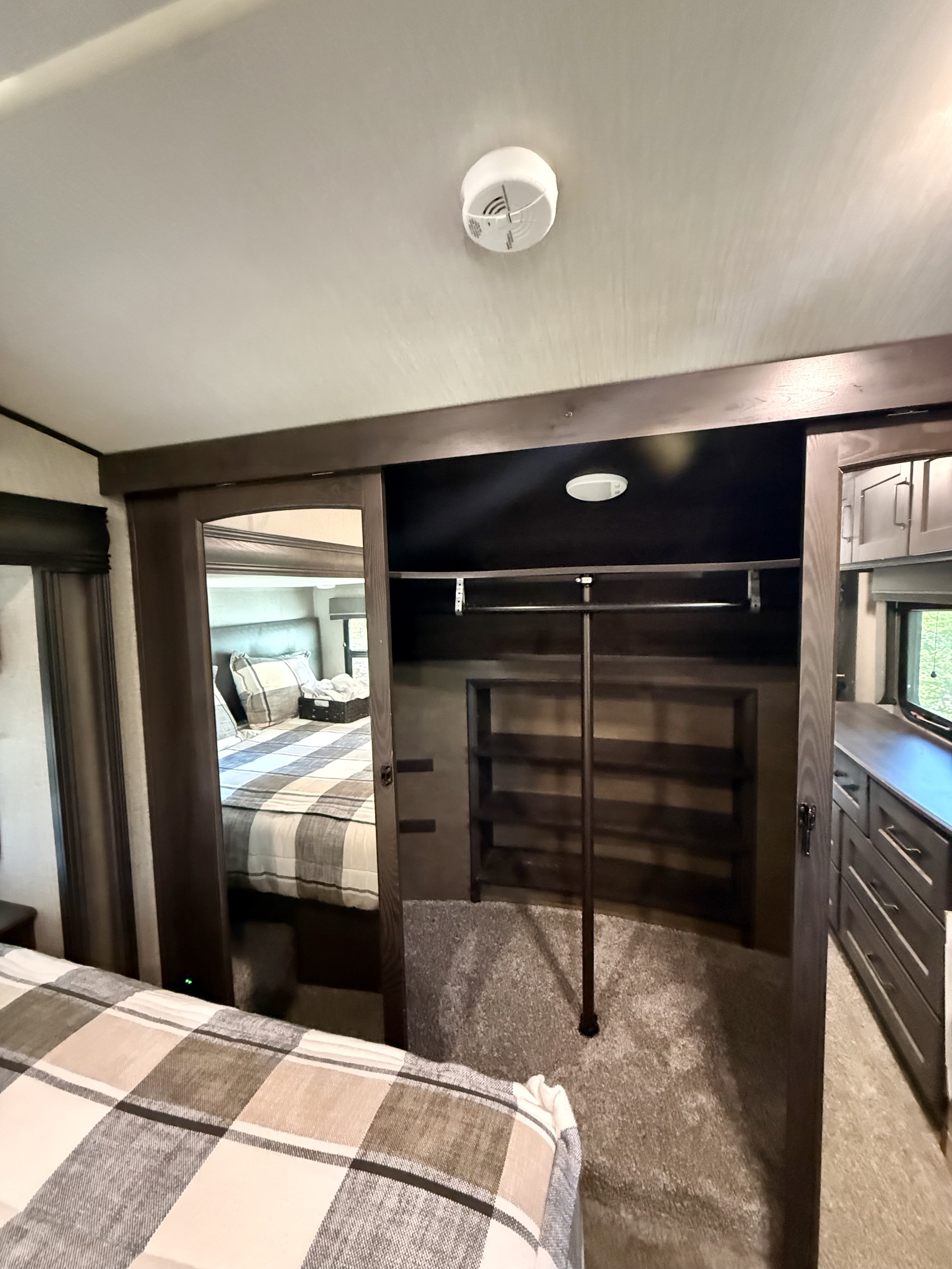 2022 Grand Design REFLECTION 341RDS in windsor CO