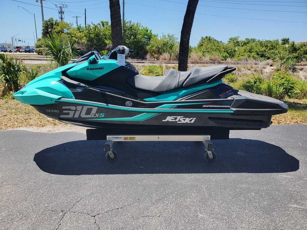 2026 Kawasaki Jet Ski® Ultra® 310 LX-S in sarasota FL