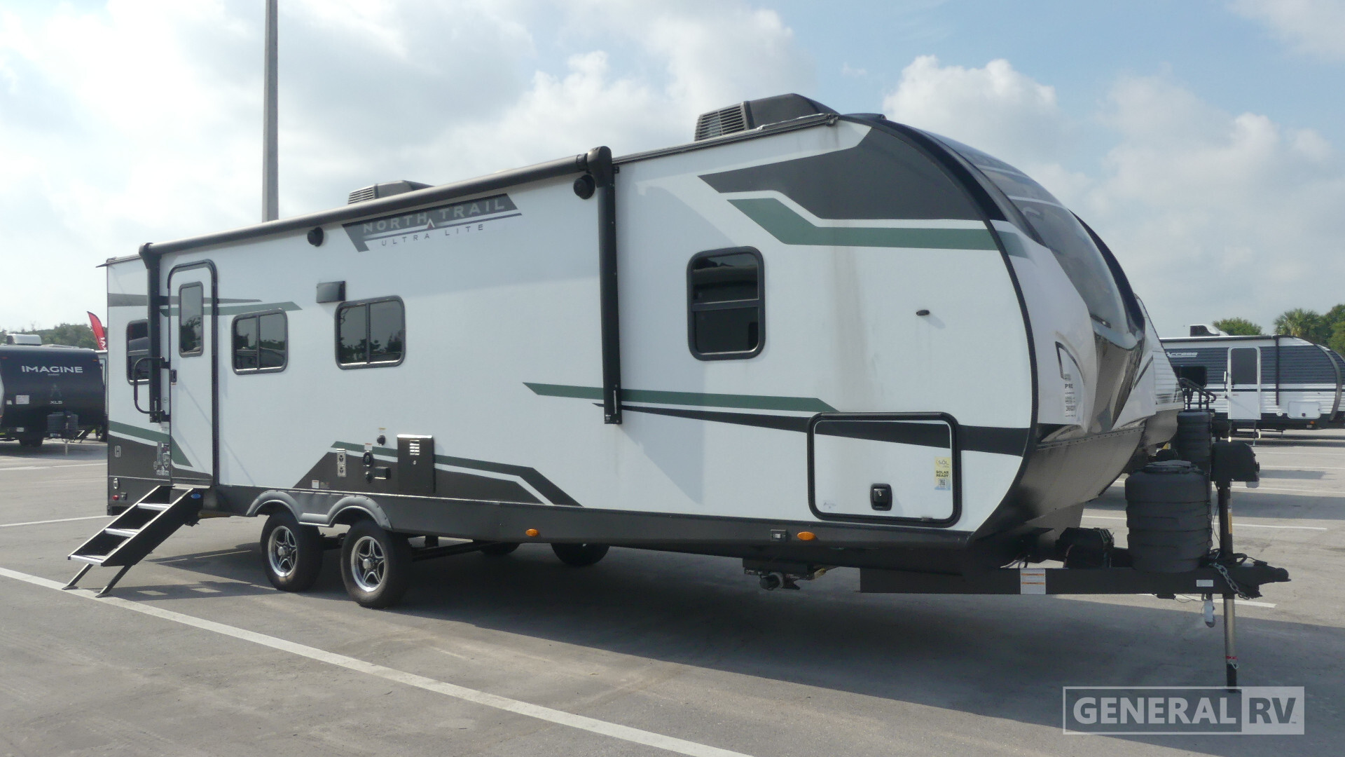 2025 Heartland NORTH TRAIL ULTRA LITE 26RLX in fort pierce FL
