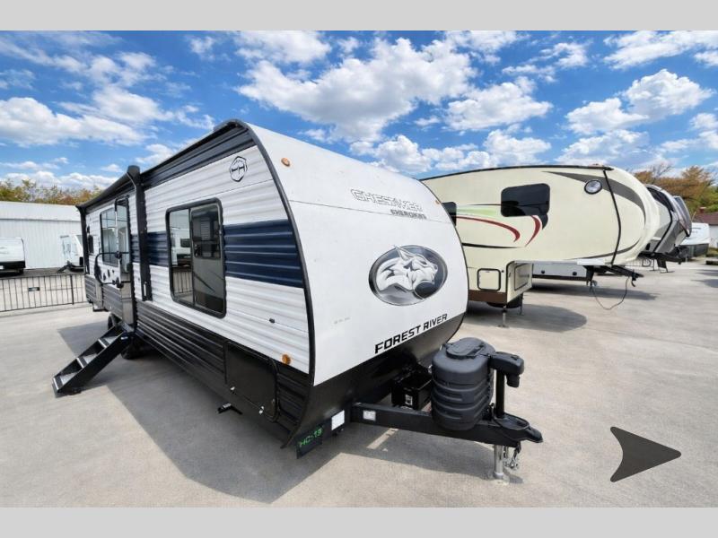 2025 Forest River Rv Cherokee Grey Wolf 26SS in coldwater MI