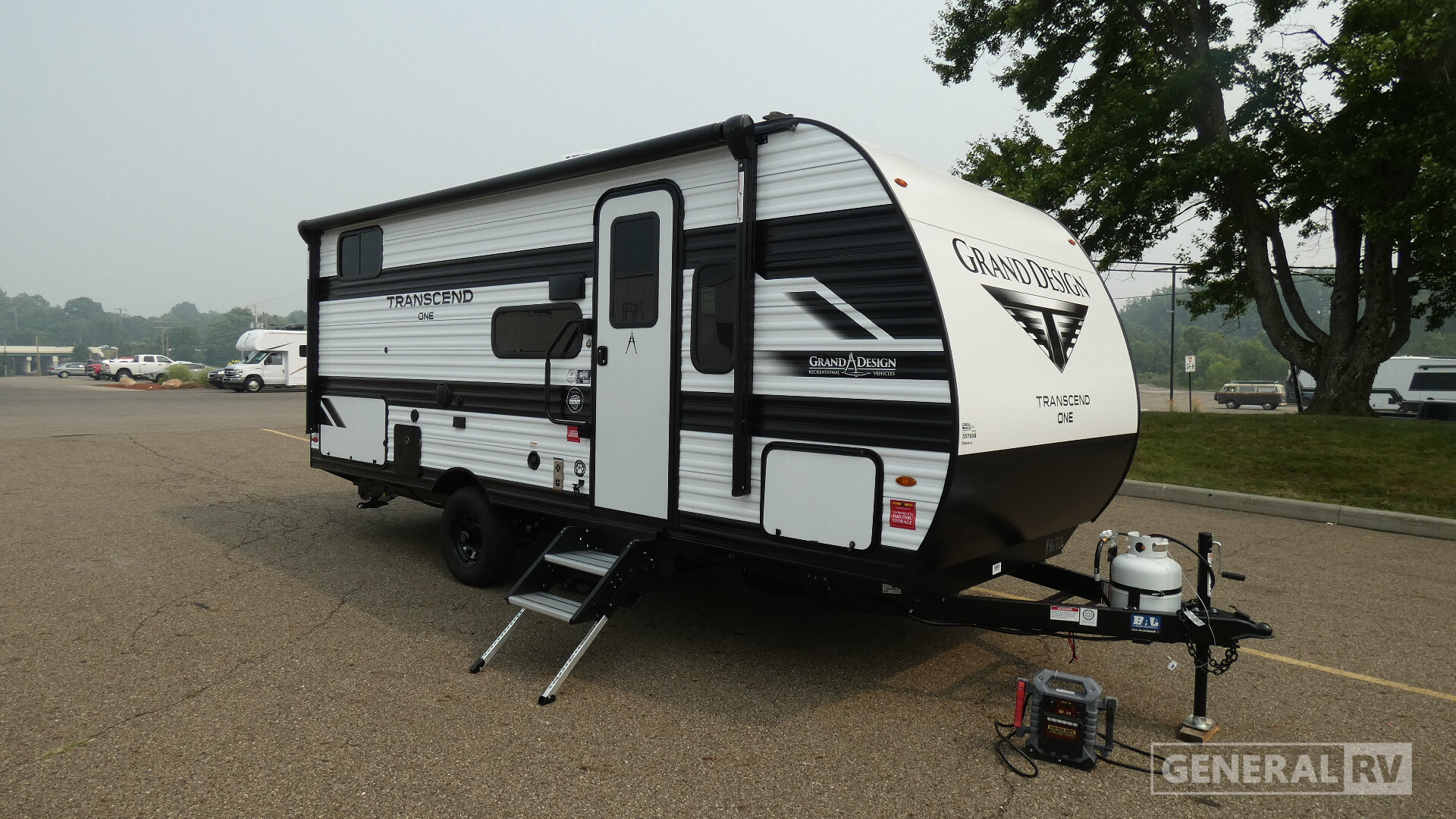 2027 Grand Design TRANSCEND-ONE 161BH in north canton OH