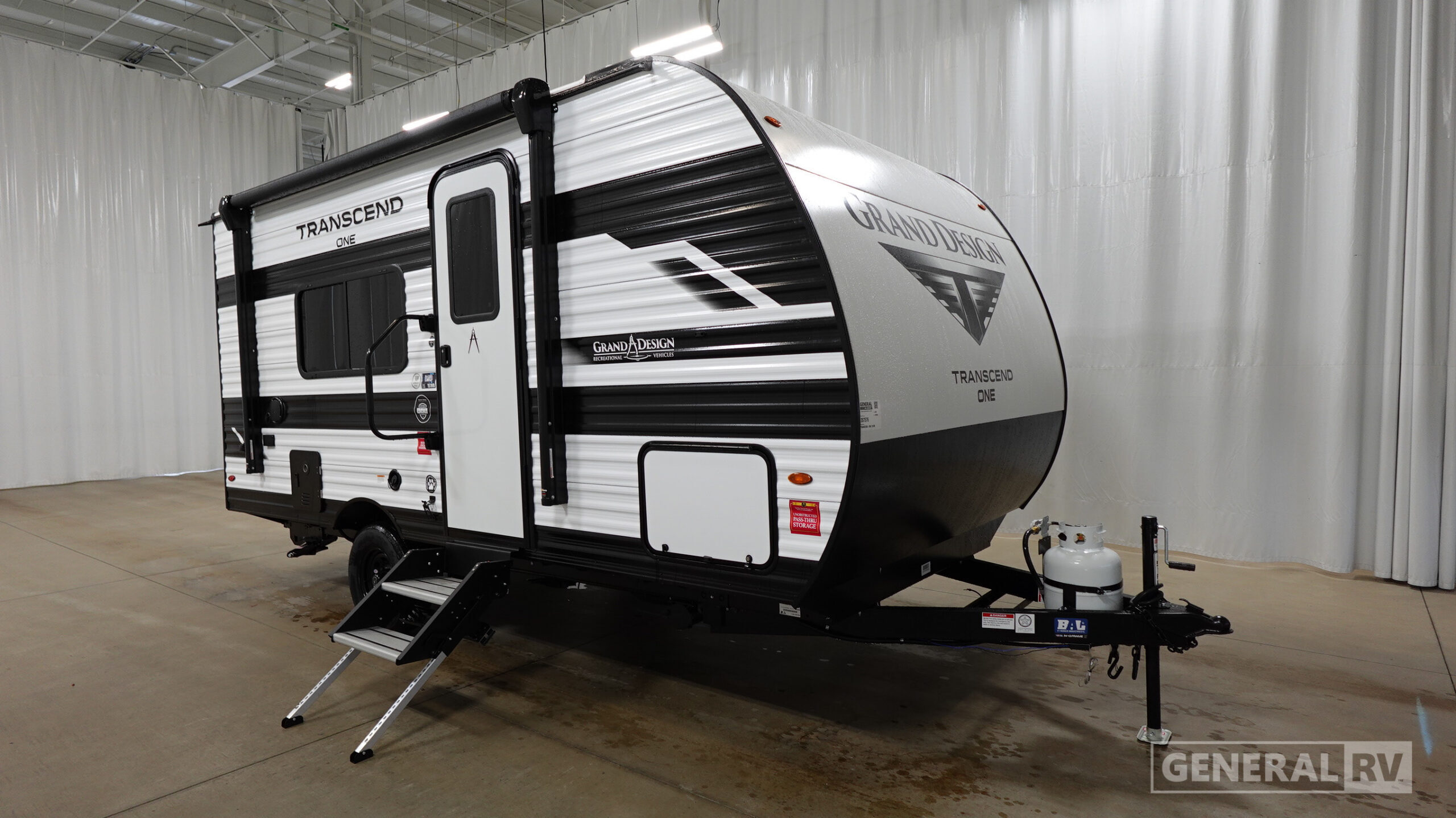 2027 Grand Design TRANSCEND-ONE 151RB in clarkston MI