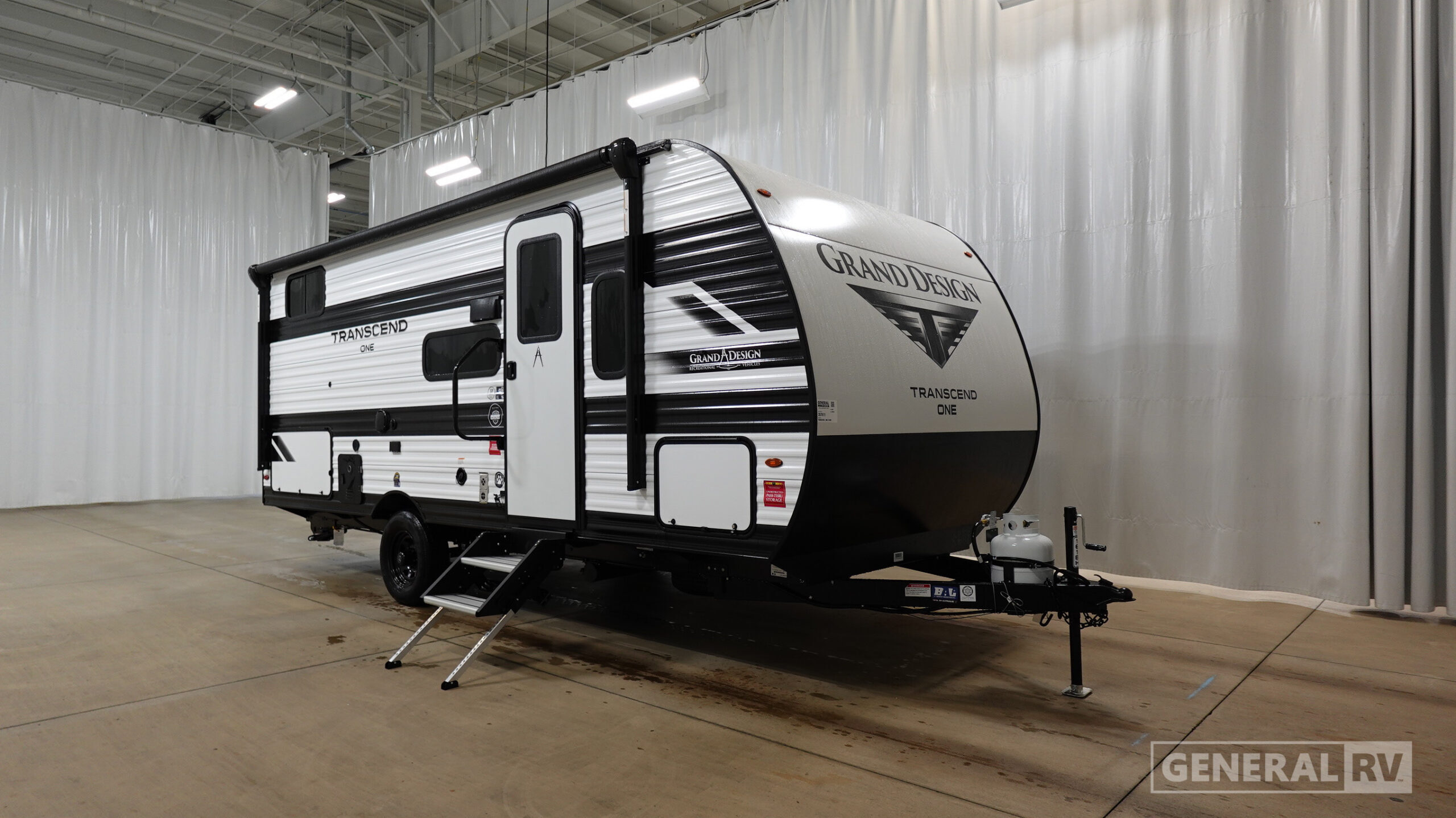 2027 Grand Design Transcend One 161BH in north canton OH