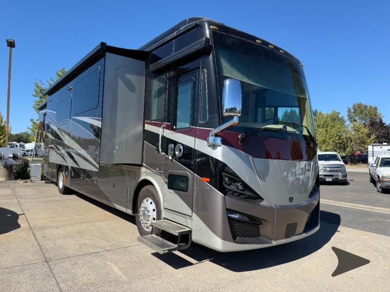 2022 Tiffin Motorhomes Phaeton 40IH Class A Diesel Motorhome - Diesel Pusher RV