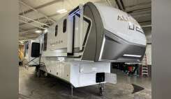 2025 Alliance Rv Paradigm 382RK RV