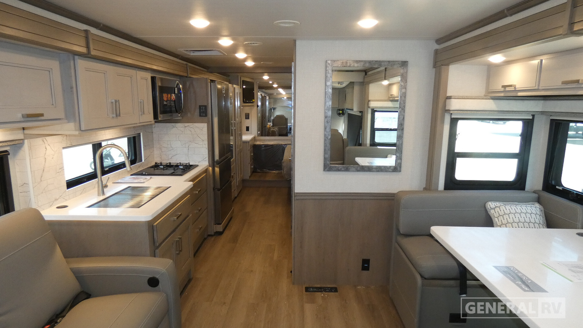 2027 Thor Motor Coach RIVIERA 34SD in north canton OH