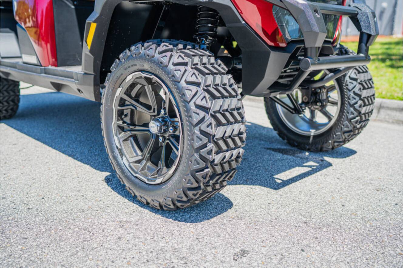 A photo of this 2025 Kawasaki NAV® 4e Limited
