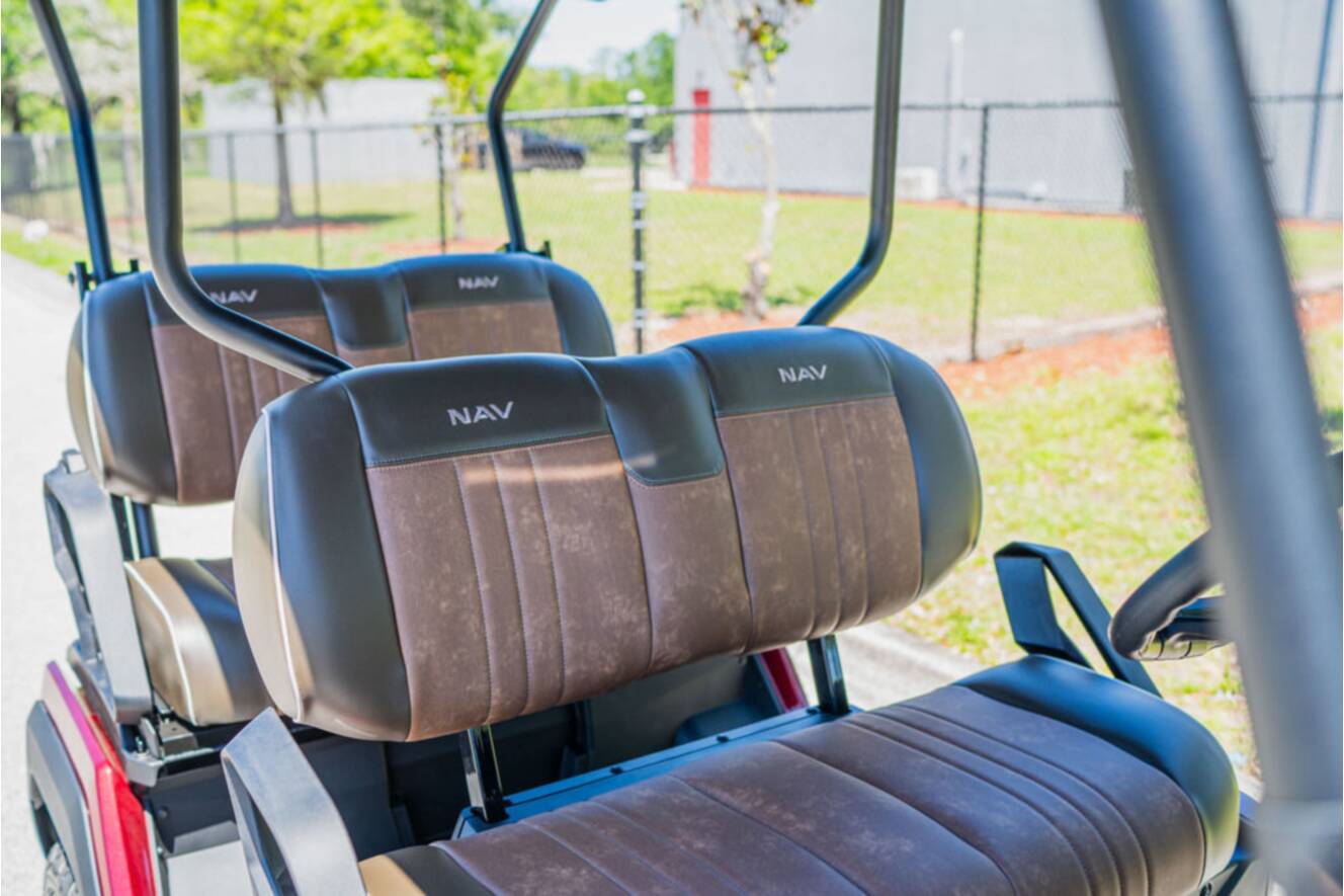 A photo of this 2025 Kawasaki NAV® 4e Limited