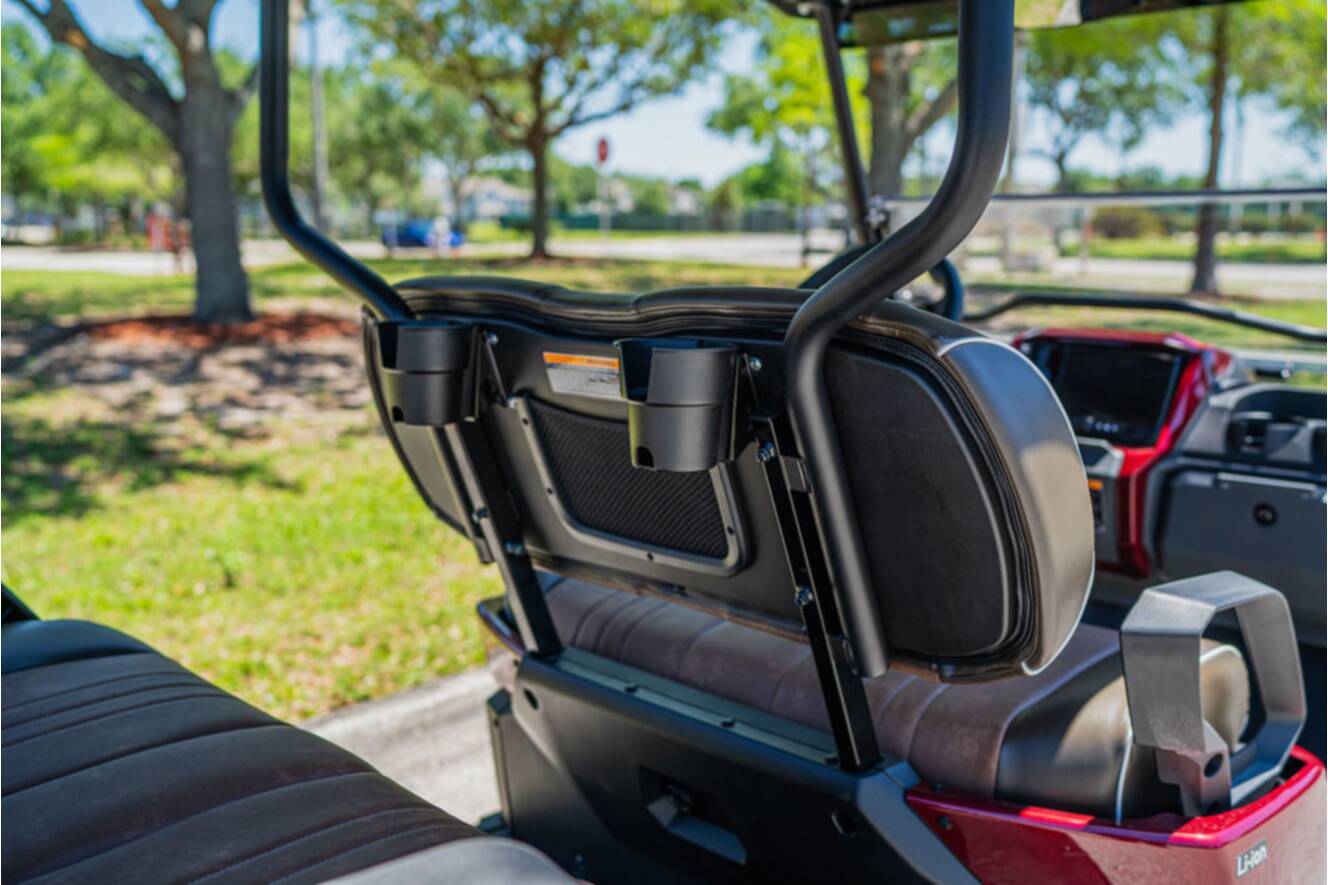A photo of this 2025 Kawasaki NAV® 4e Limited