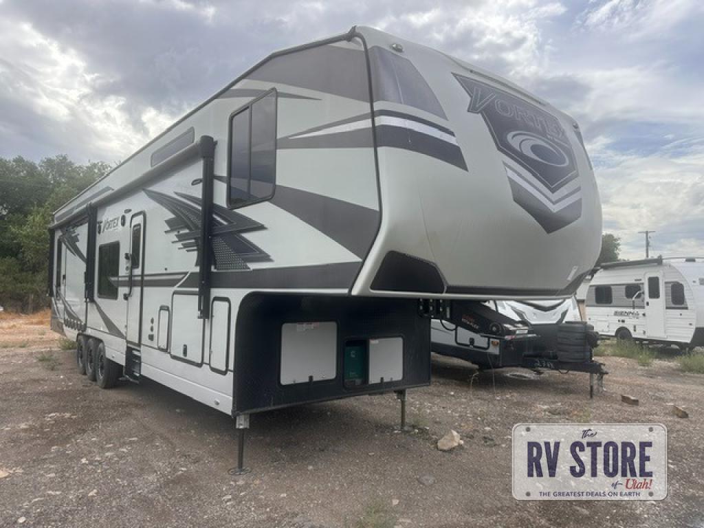 2023 Genesis Supreme Vortex 4025VPXL in helper UT