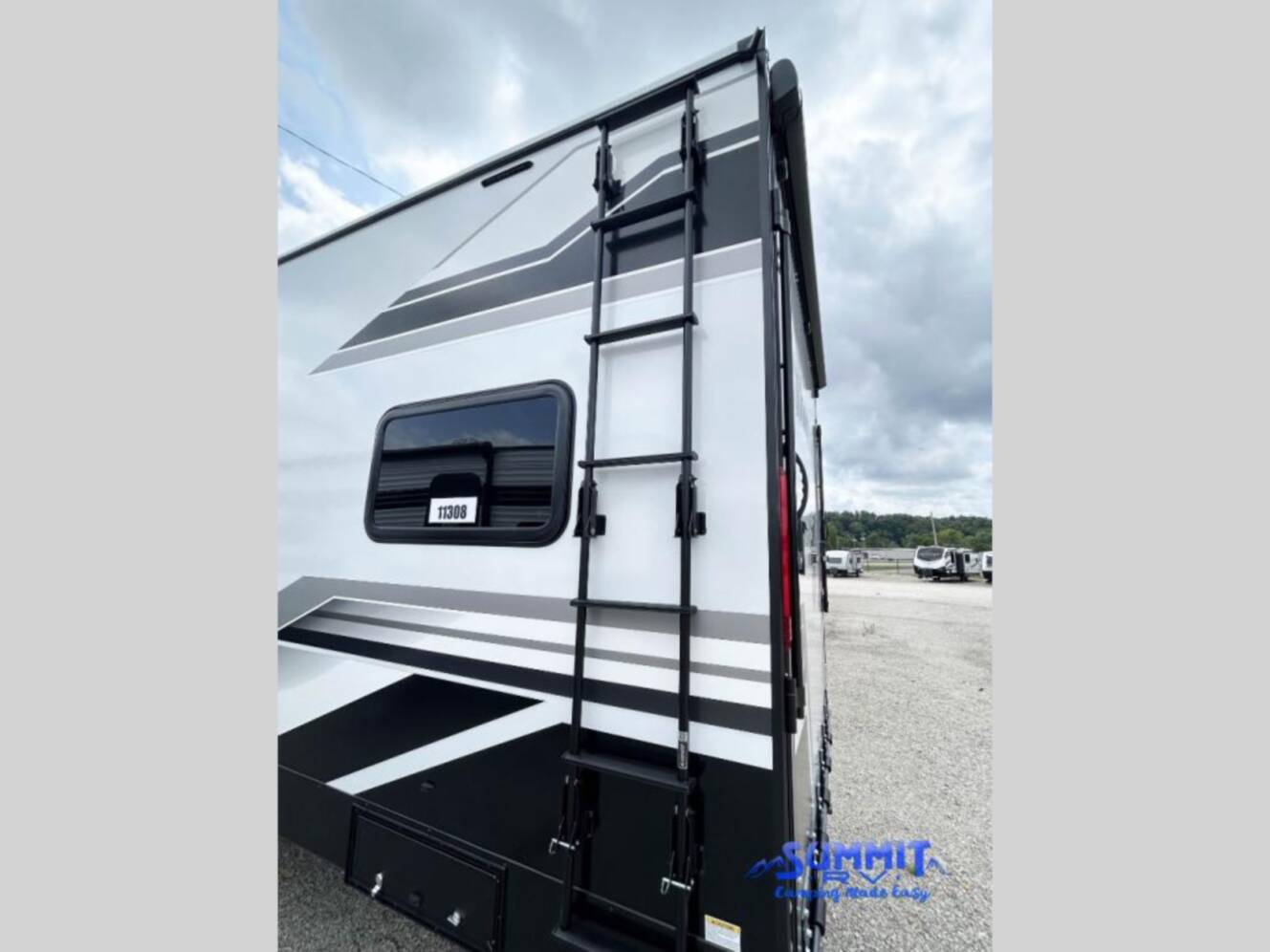A photo of this 2027 Grand Design Momentum G-Class 31G
