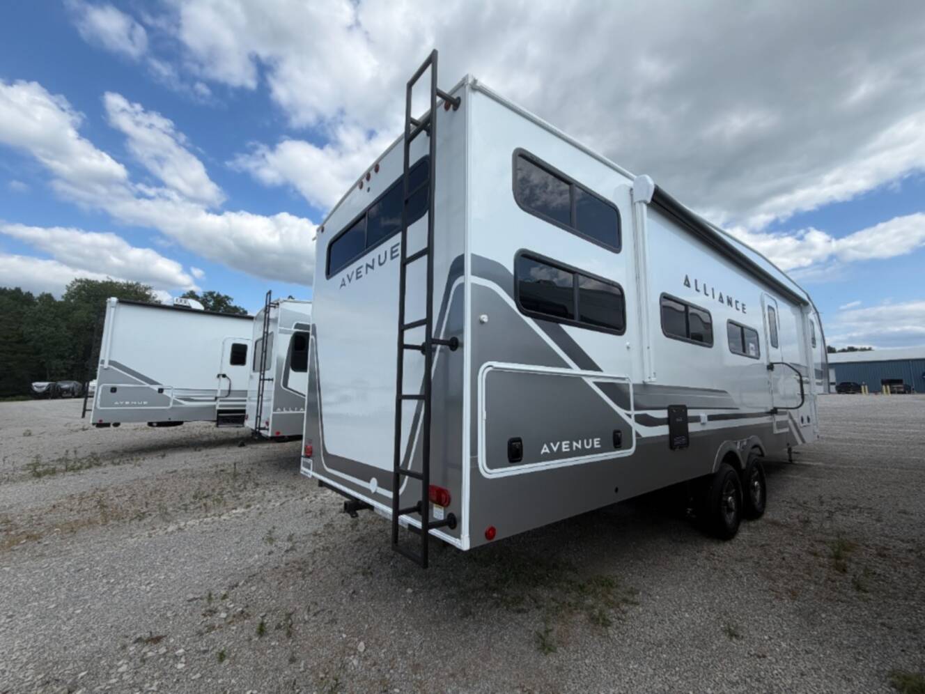 A photo of this 2027 Alliance Rv Avenue All-Access 29BH