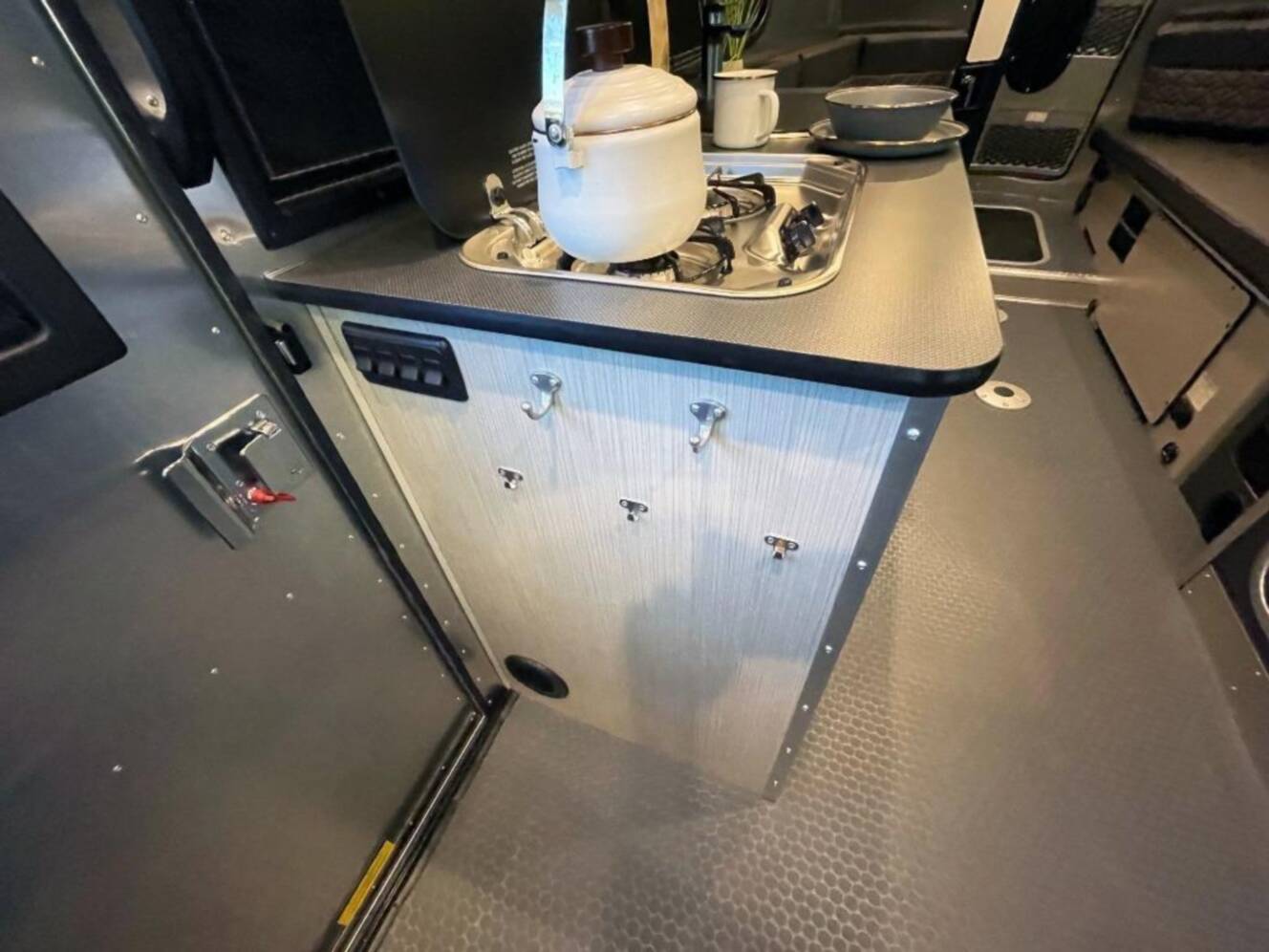 A photo of this 2026 Airstream Basecamp 20X