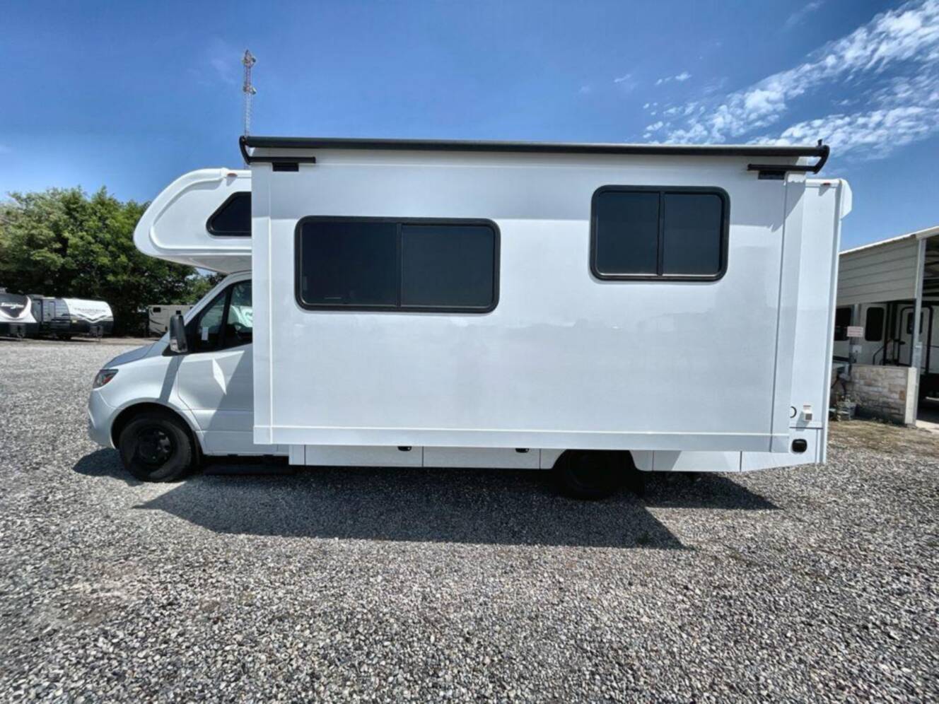 A photo of this 2027 Renegade Villagio 25RMC
