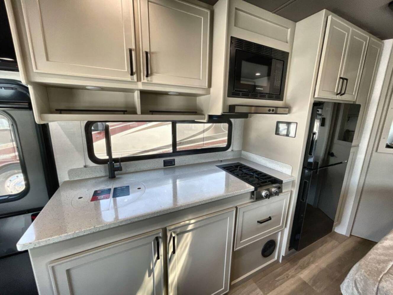 A photo of this 2027 Renegade Villagio 25RMC