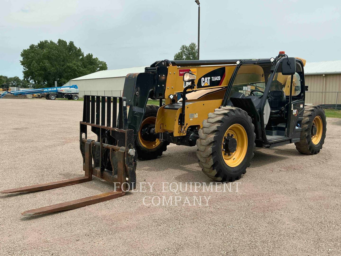 2019 CAT TL642DO in Manhattan, KS