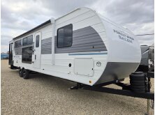 5 RV Models with an Amazing Outdoor Kitchen image