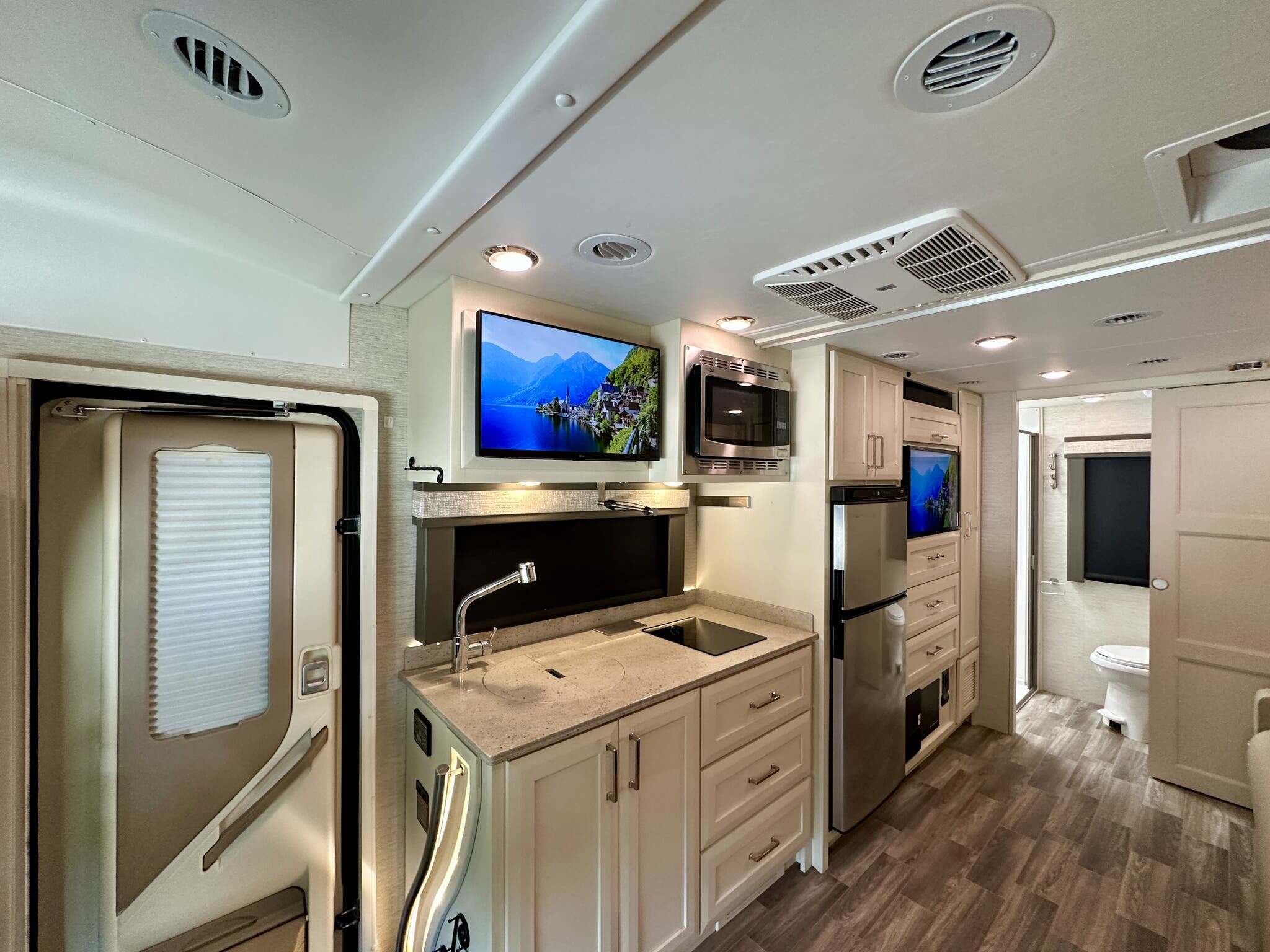 2023 Tiffin Wayfarer 25 RW in fort myers FL