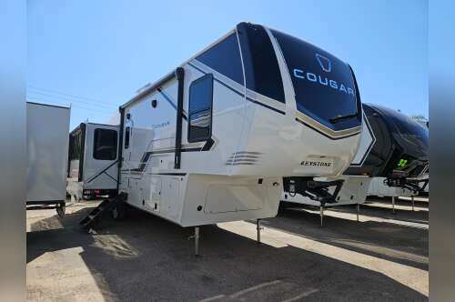 2027 Keystone Rv Cougar 316RLS in pismo beach CA