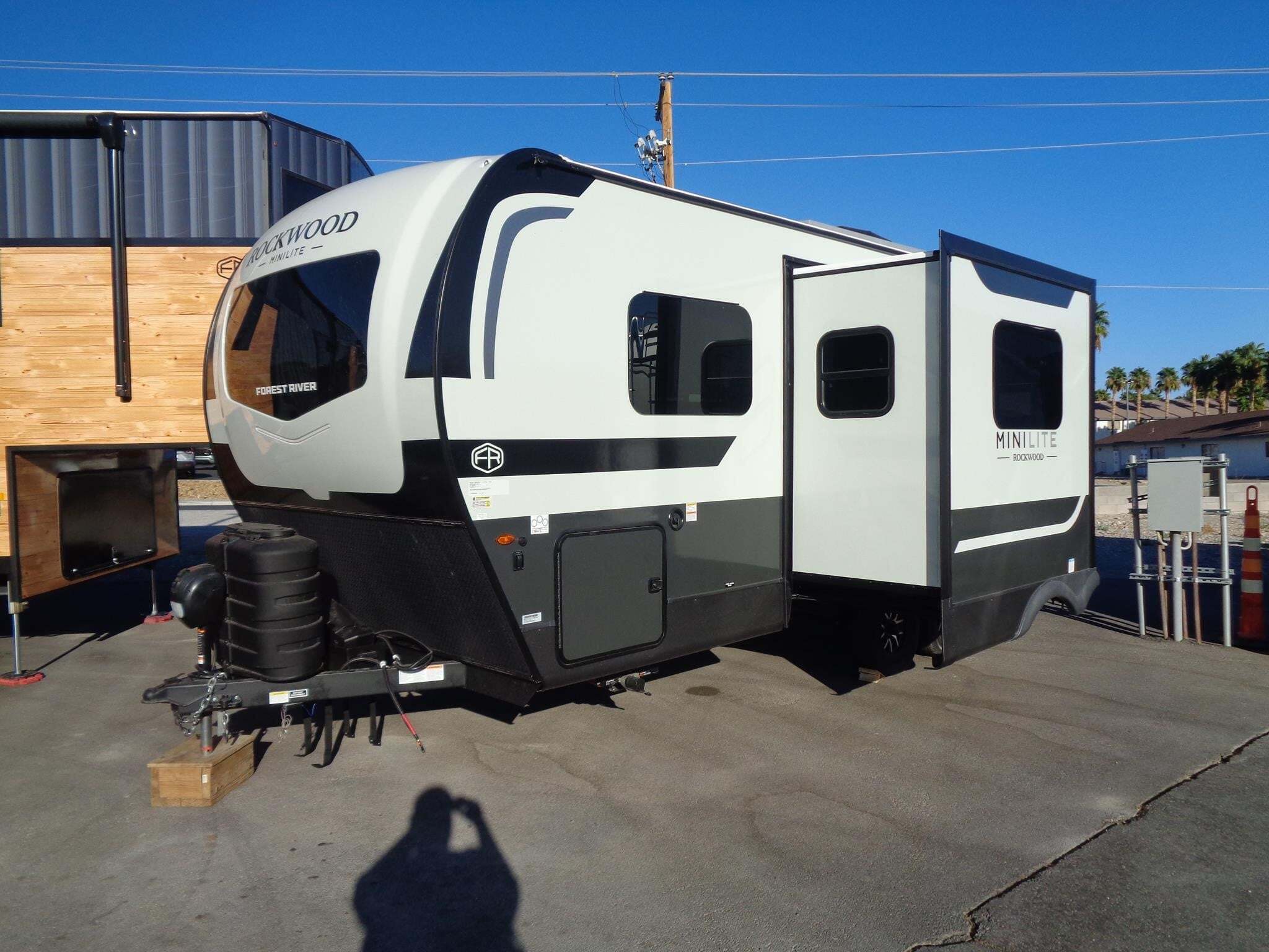 2026 Forest River ROCKWOOD MINI LITE 2205S in pahrump NV
