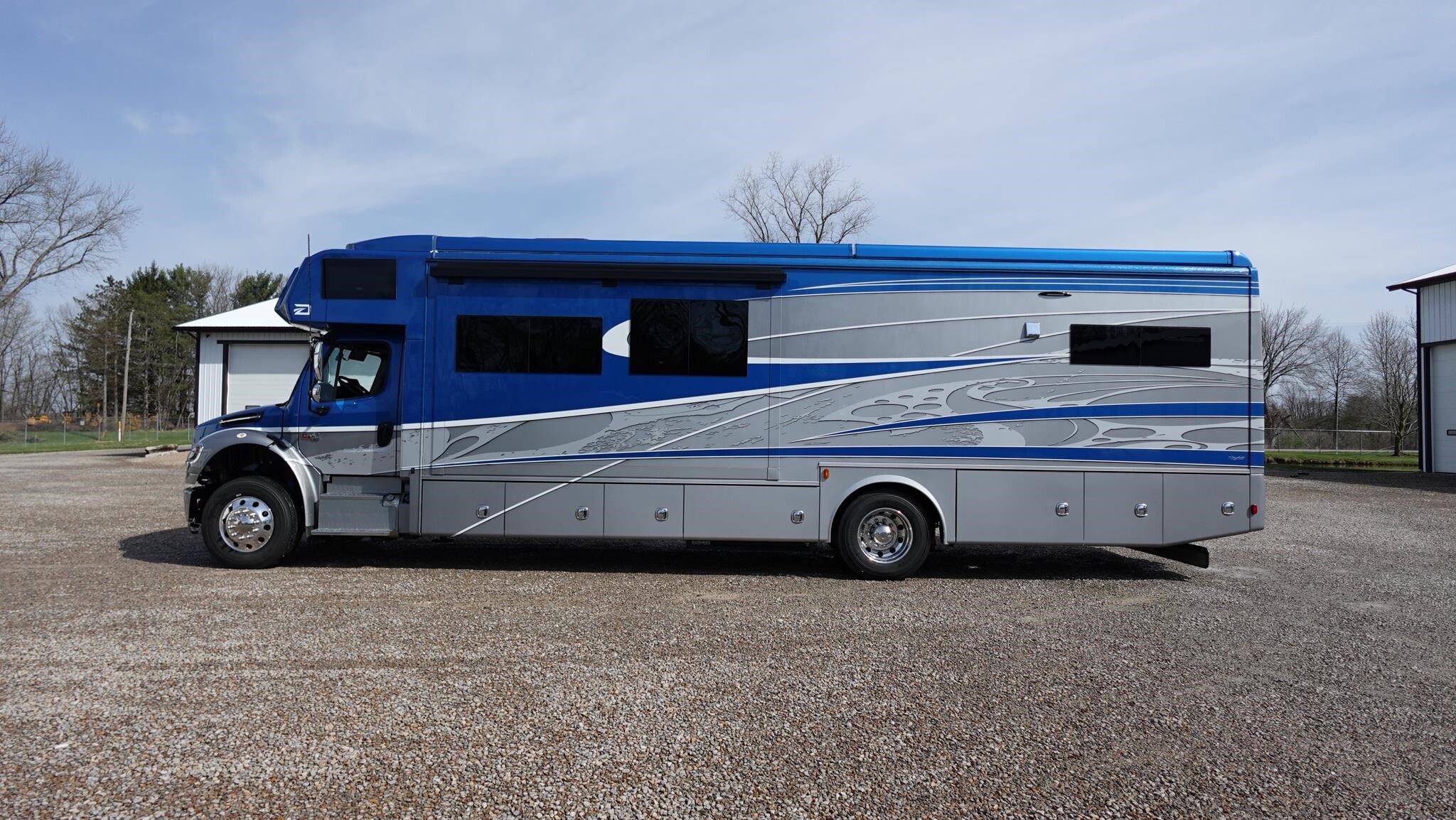 2027 Dynamax DX3 37BD in thornville OH