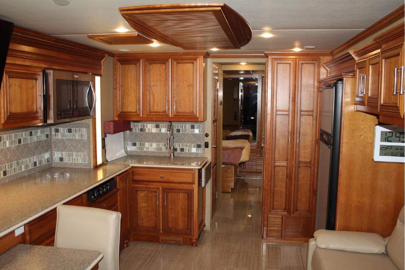 A photo of this 2016 Newmar VENTANA 3427