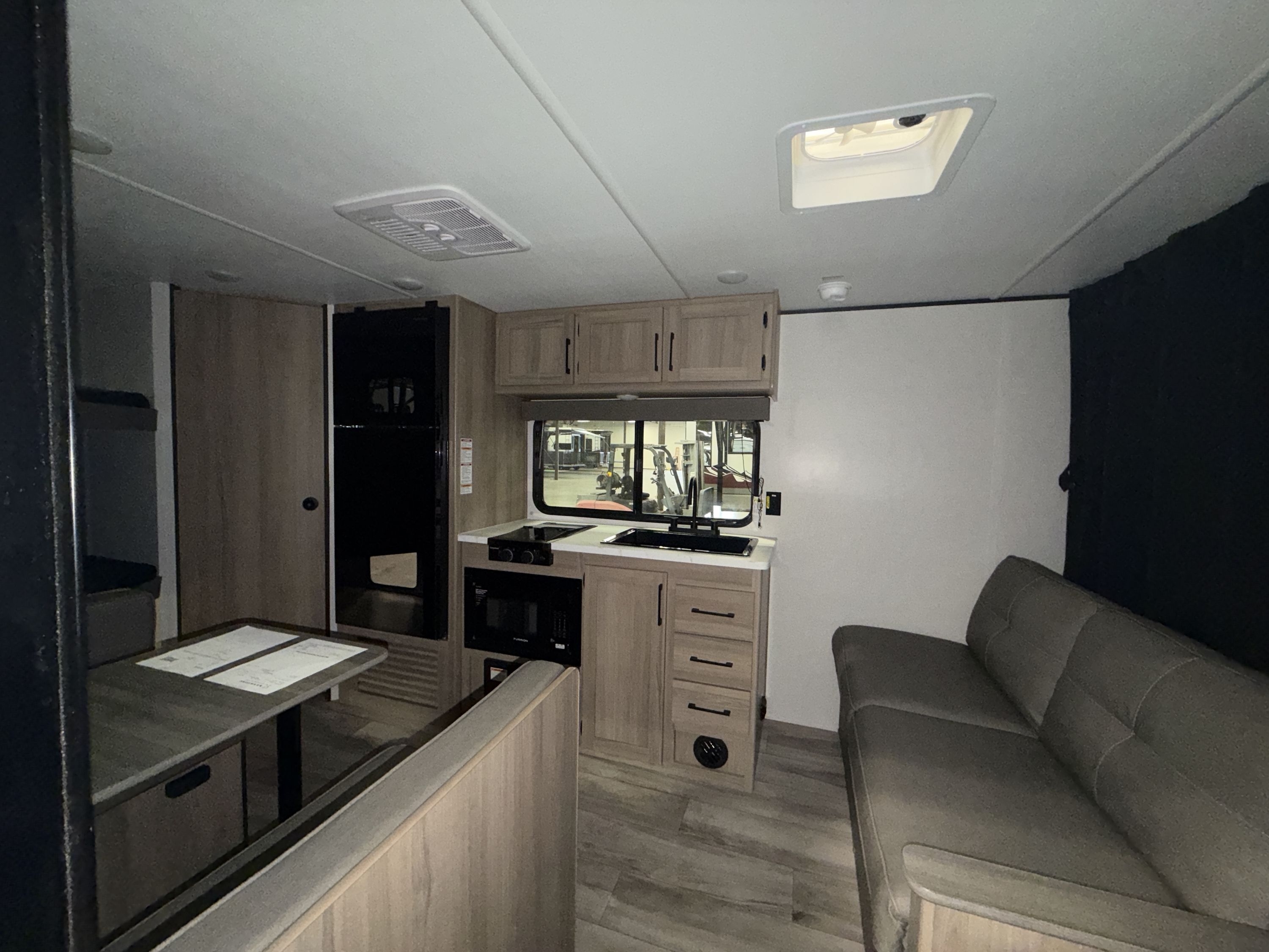 2025 Keystone COLEMAN 23B in colton CA